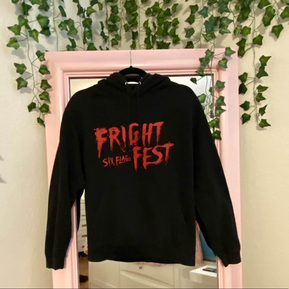 Six Flags Fright Fest Hoodie 20’